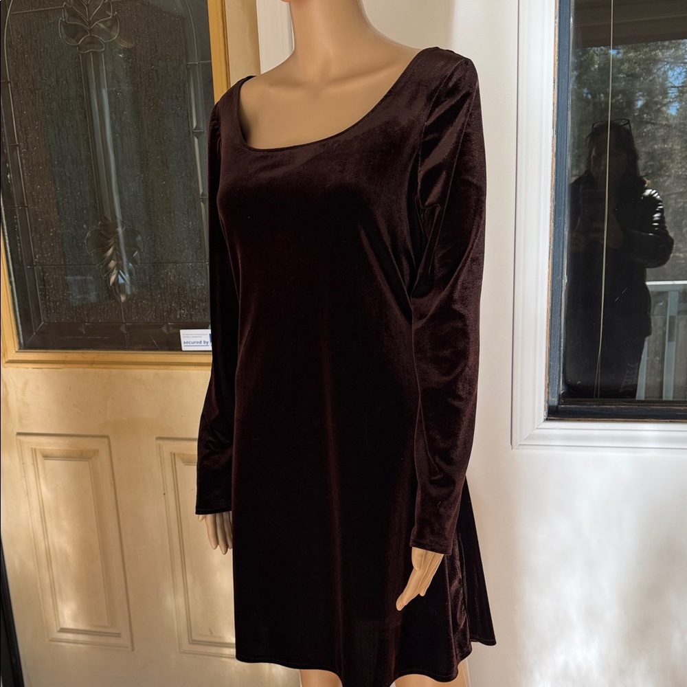 JS Collection Elegant Velvet Long Sleeve Dress stretchy Women’s size 8/10